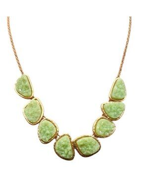 Green Druzy Stone Bib Necklace With Gold-Tone Setting & Textured Chain